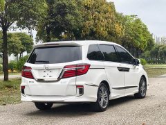 Honda Elysion 2019 2.0L Hybrid Luxury Edition - фото 5