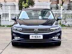 Volkswagen Magotan 330TSI DSG 30th Anniversary Edition - фото 1