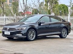 Volkswagen Magotan 330TSI DSG 30th Anniversary Edition - фото 2