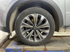 Lexus Envision S 25T enjoys the platinum version - фото 10
