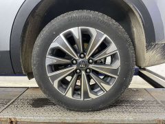 Lexus Envision S 25T enjoys the platinum version - фото 13