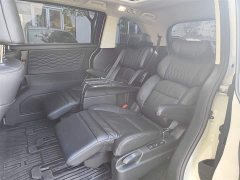 Lexus Alison 2.0L e:HEV Deluxe Edition - фото 7