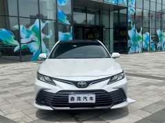Toyota Camry 2.5G Deluxe Edition - фото 2