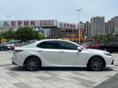 Toyota Camry 2.5G Deluxe Edition - фото 5