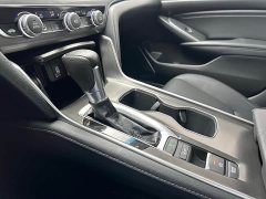 Honda Accord 260TURBO Deluxe Edition - фото 20