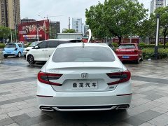 Honda Accord 260TURBO Deluxe Edition - фото 4