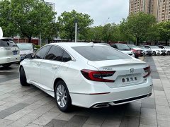 Honda Accord 260TURBO Deluxe Edition - фото 7