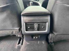 Toyota Camry 2.5G Deluxe Edition - фото 16