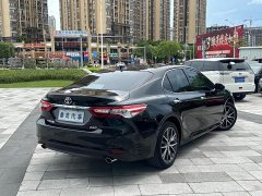 Toyota Camry 2021 2.5G Deluxe Edition - фото 8