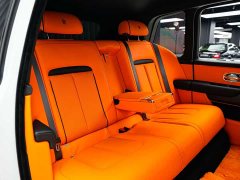 Rolls-Royce Cullinan 2021 five-seater version - фото 15
