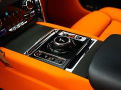 Rolls-Royce Cullinan 2021 five-seater version - фото 18