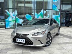 Lexus ES 2021 260 Luxury - фото 1