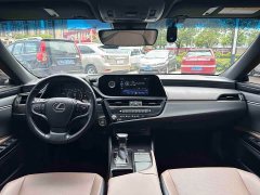 Lexus ES 2021 260 Luxury - фото 16