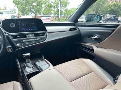 Lexus ES 2021 260 Luxury - фото 18