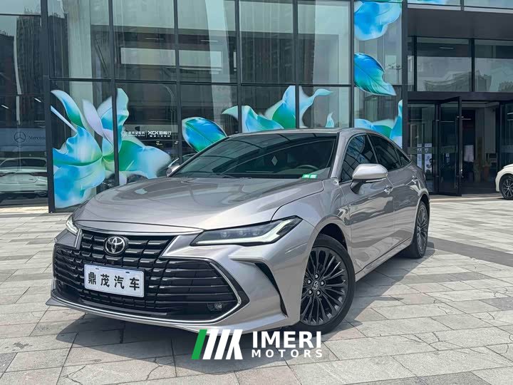 Toyota Avalon 2023 2.0L XLE Premium - автомобиль из Китая