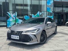 Toyota Avalon 2023 2.0L XLE Premium - фото 1