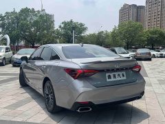Toyota Avalon 2023 2.0L XLE Premium - фото 8