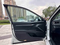 Toyota Camry 2.0S Advanced Edition - фото 10