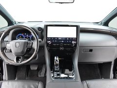 Toyota Wilfa Crown Dual Engine 2.5L Supreme Executive Edition - фото 10