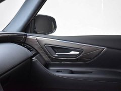 Toyota Wilfa Crown Dual Engine 2.5L Supreme Executive Edition - фото 13