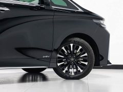 Toyota Wilfa Crown Dual Engine 2.5L Supreme Executive Edition - фото 5