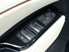 Lexus LM 2023 500h six-seater premium version - фото 17