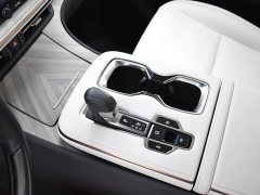Lexus LM 350h seven-seat elegant version - фото 10