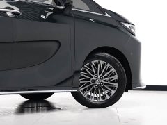 Lexus LM 350h seven-seat elegant version - фото 5