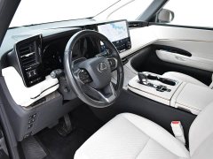 Lexus LM 350h seven-seat elegant version - фото 6