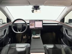 Tesla Model Y rear-wheel drive version - фото 13