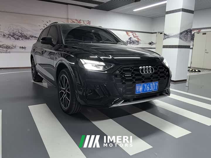 Audi Q5L 45 TFSI luxury and dynamic - автомобиль из Китая