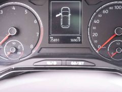 Volkswagen 2021 Volkswagen Polo Plus 1.5L Automatic Tech Edition - фото 12