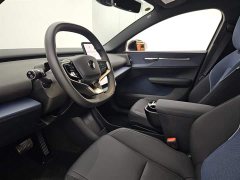 Volvo EX30 2025 rear-wheel drive long-range version Ultra - фото 8