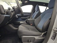 Volvo EX30 2025 rear-wheel drive long-range version Ultra - фото 9