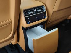 Li Auto Ideal i6 two-wheel drive standard version - фото 10