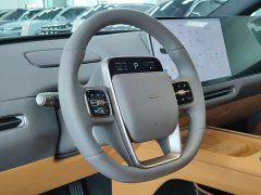 Li Auto Ideal i6 two-wheel drive standard version - фото 5