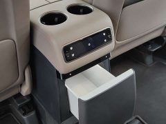 Li Auto Ideal MEGA Ultra smart refresh version - фото 11