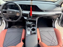 Lynk & Co EADO PLUS Blue Whale NE 1.4T GDI DCT Premium Edition - фото 16