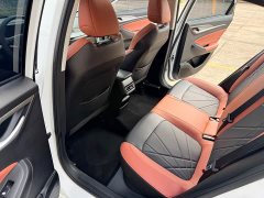 Lynk & Co EADO PLUS Blue Whale NE 1.4T GDI DCT Premium Edition - фото 18