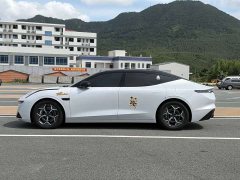 Lynk & Co 10 120 four-wheel drive Ultra - фото 4