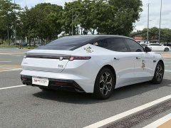 Lynk & Co 10 120 four-wheel drive Ultra - фото 9