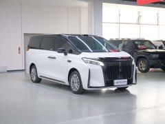 Lynk & Co Weipai Alpine 4WD Alpine 8 - фото 3