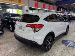 Lynk & Co Binzhi 1.5L CVT Fantasy Night Pioneer Edition - фото 8