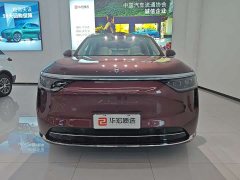 AITO Wenjie M8 extended range Ultra version 53.4kWh 5-seater version (192-line lidar) - фото 2