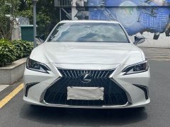 Lexus ES 2023 200 Excellence Edition - фото 2