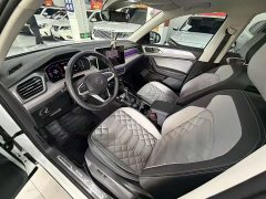 Lynk & Co Tanyue 380TSI four-wheel drive R-Line high-energy version - фото 7
