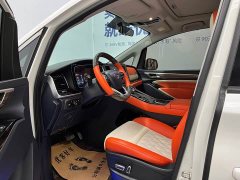Trumpchi M8 Lingxiu Series 390T Deluxe Edition - фото 7