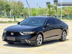 Honda Accord 260TURBO Excellence Edition - фото 1