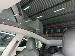 Tesla Model Y 2022 rear-wheel drive version - фото 12