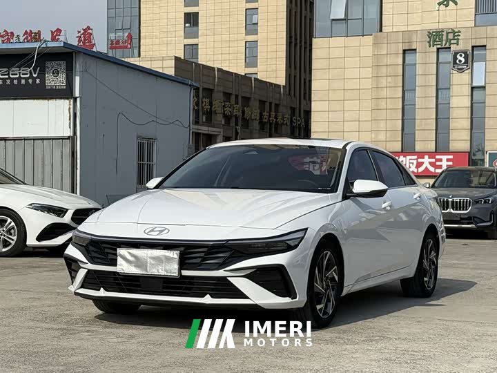 Lexus Elantra 1.5L CVT LUX - автомобиль из Китая